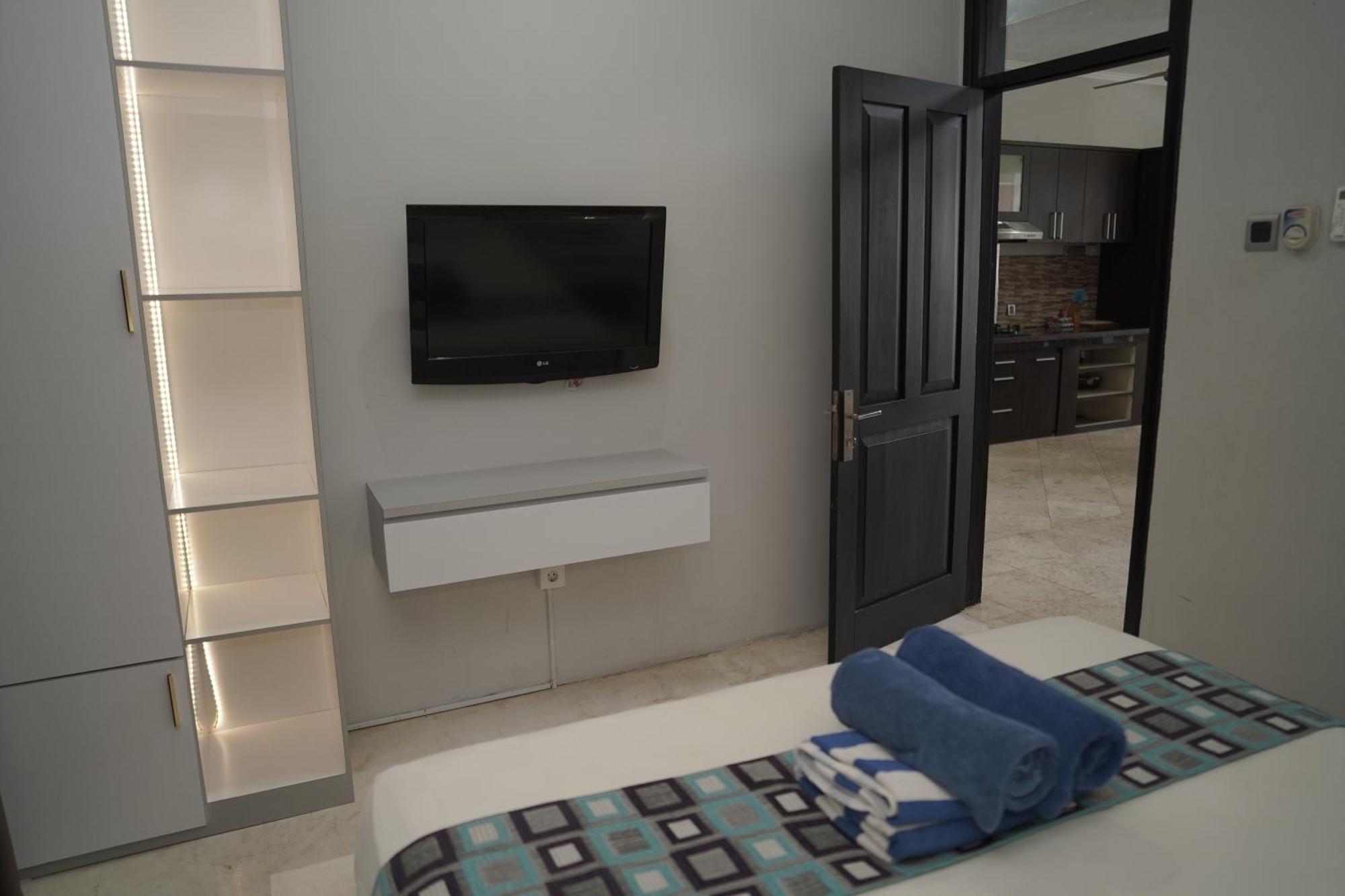 4 Bedroom Villa Kuta Regency B10 Esterno foto